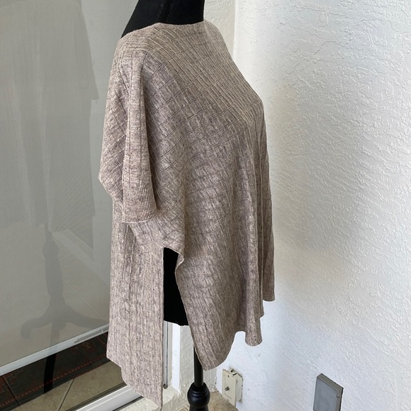 Eileen Fisher women top size P - Picture 2 of 7